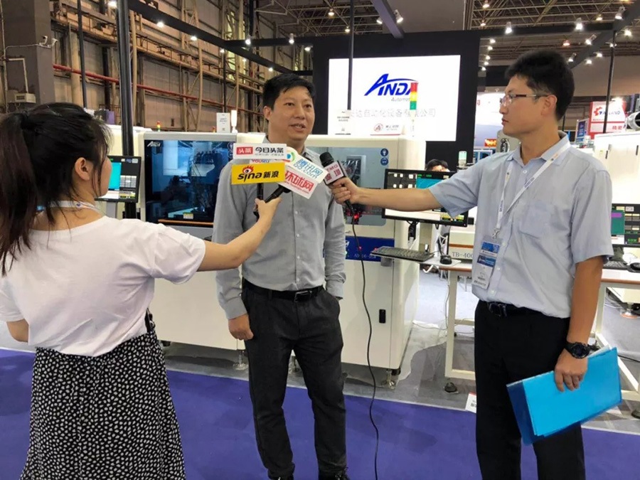 hb火博坚持自主创新，多部设备首次公开亮相 | 电子制造自动化展报道